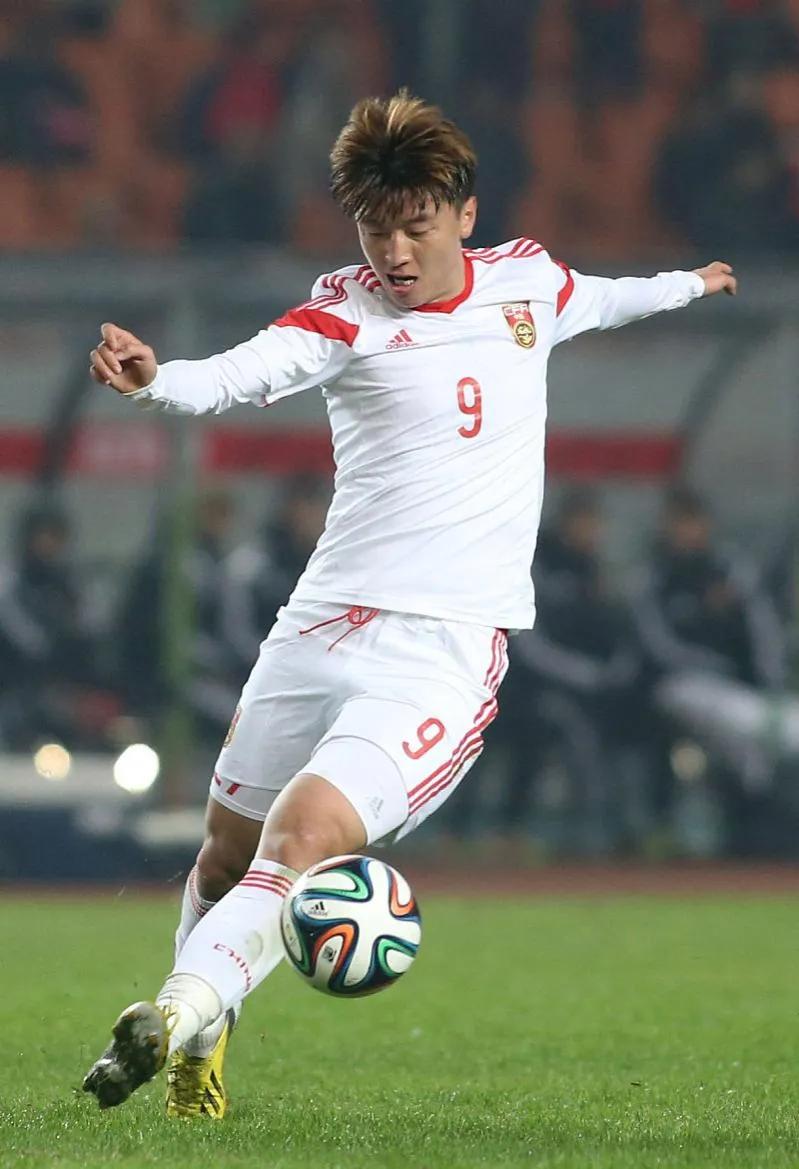 上海申花杨旭最新消息,杨旭与上海申花解约