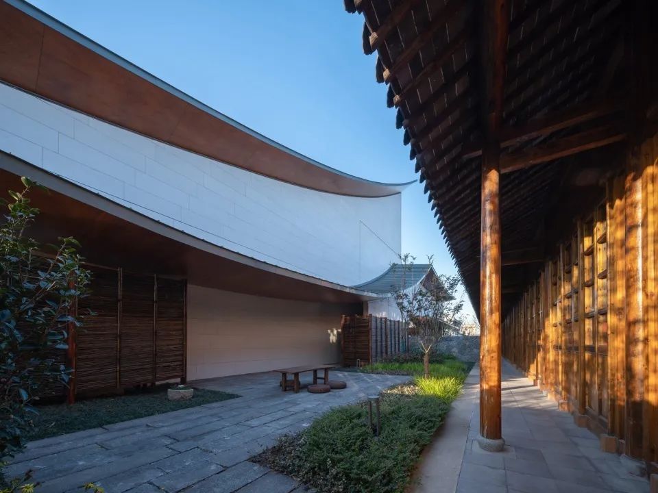 乡村振兴谋划不全不细典型案例,国内外乡村振兴典型代表及案例