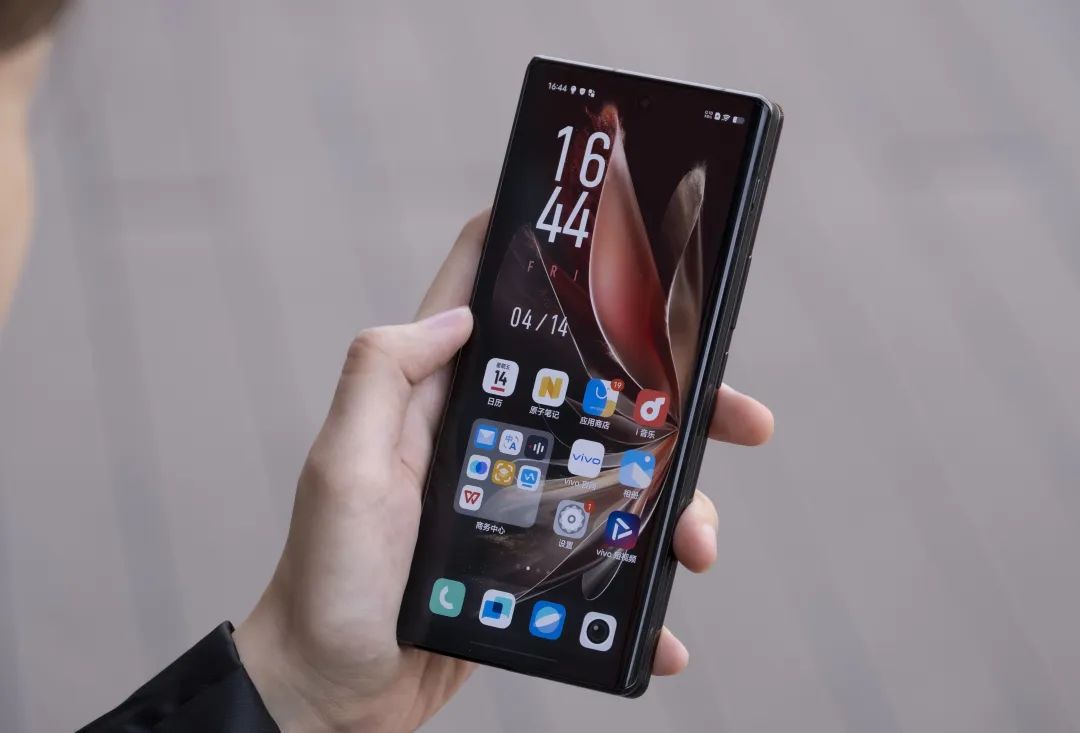 vivoxfold和华为matex2哪个好,vivoxfold2