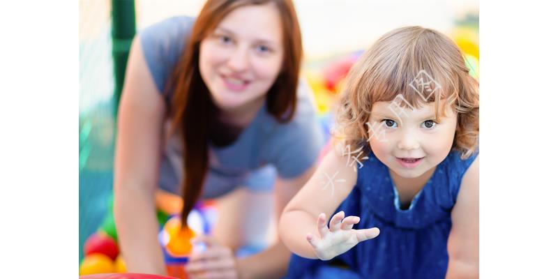 大妈遭儿媳刁难,60岁大妈被女儿嫌弃