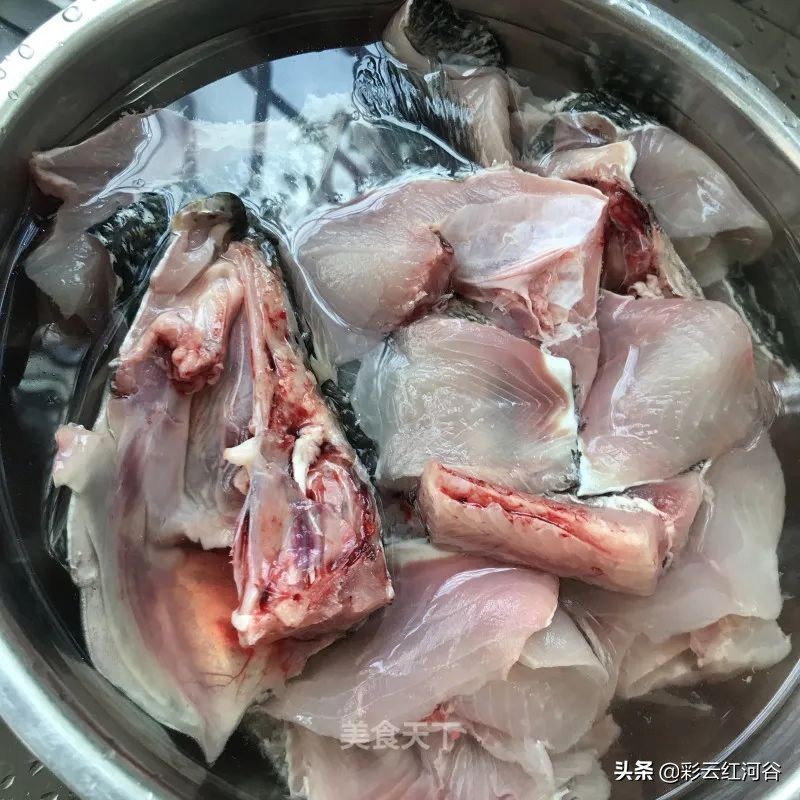 麻辣黑鱼炖豆腐做法,网红黑鱼炖豆腐