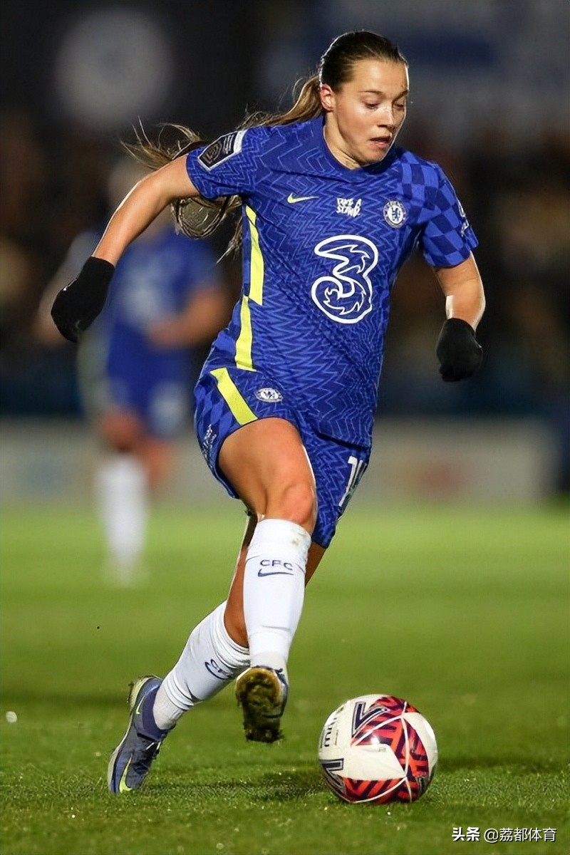 最美足球女运动员,世界十大美女足球运动员