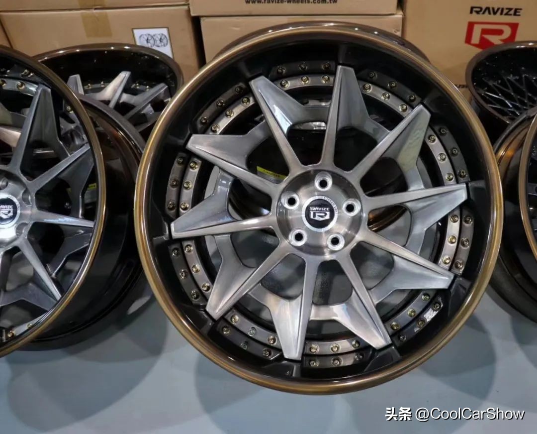 玩美式车,挑战者大宽体低趴