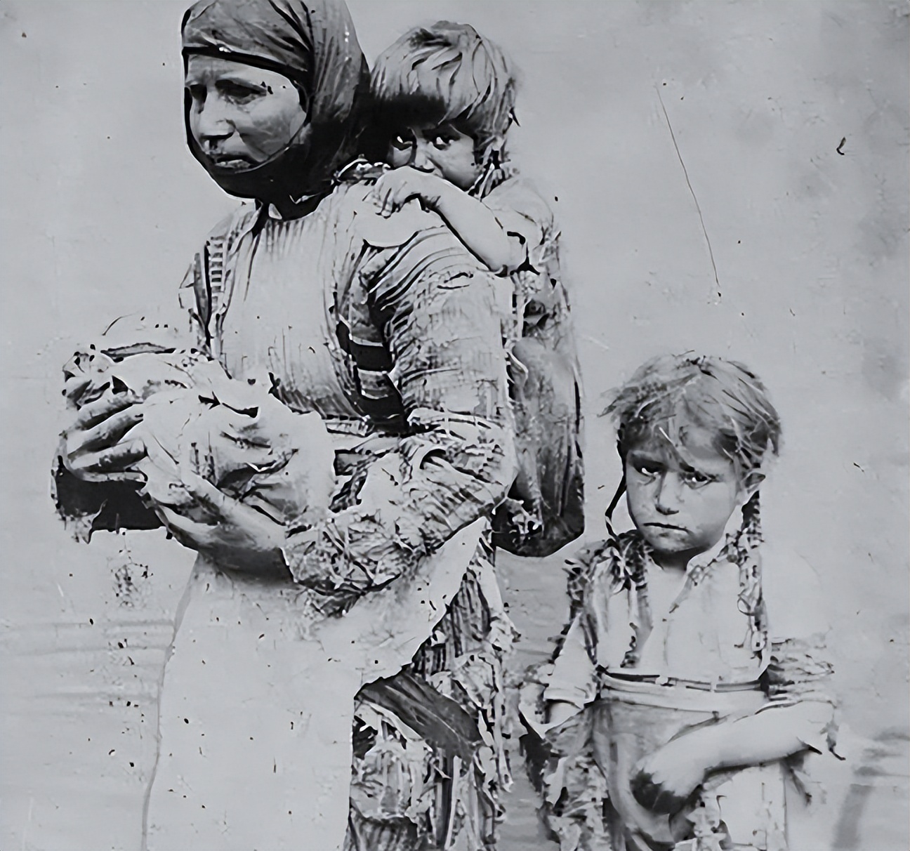 亚美尼亚人被疯狂屠戮背后,亚美尼亚大屠杀真实事件