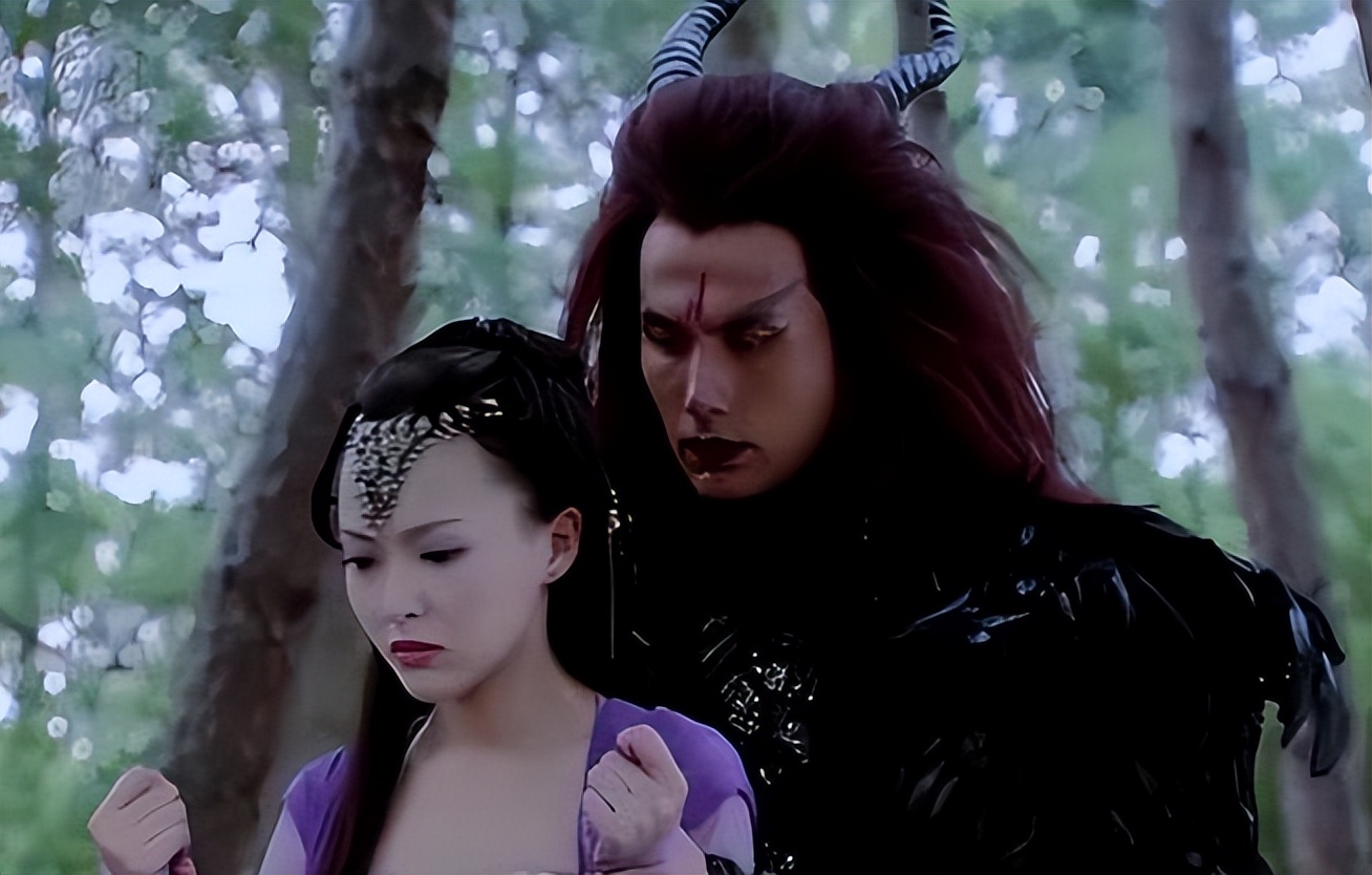 仙剑奇侠传3重楼的手下败将,仙剑三天妖皇火鬼王重楼谁厉害