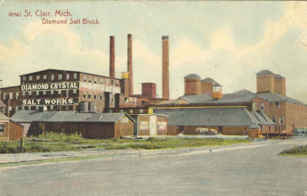 美国95万升污水泄漏,16亿升湖水是怎么一瞬间不见的