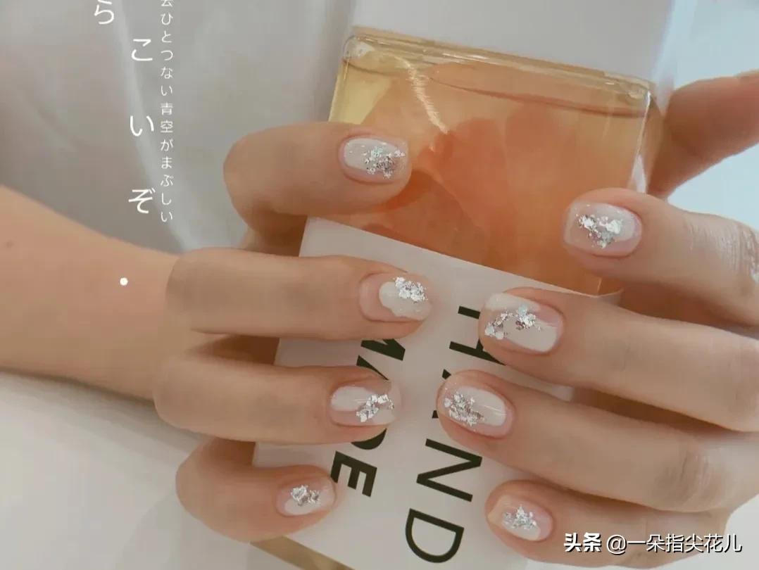 裸色美甲ins风高级感法式,美甲2022新款显白夏季ins短款裸色