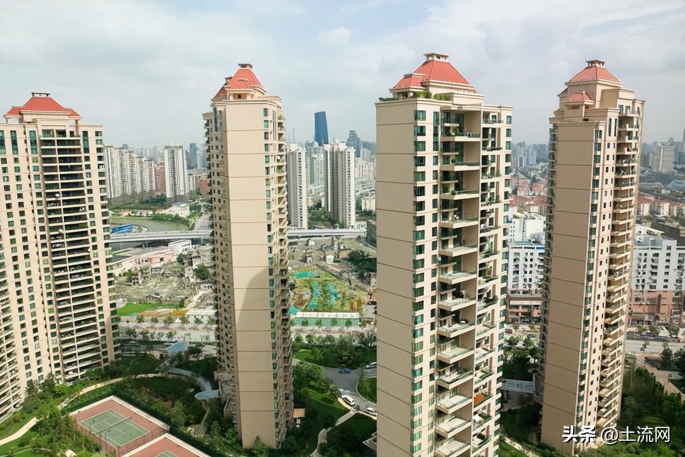 城镇化率越高就意味着越好对吗,城镇化率65相当于什么水平