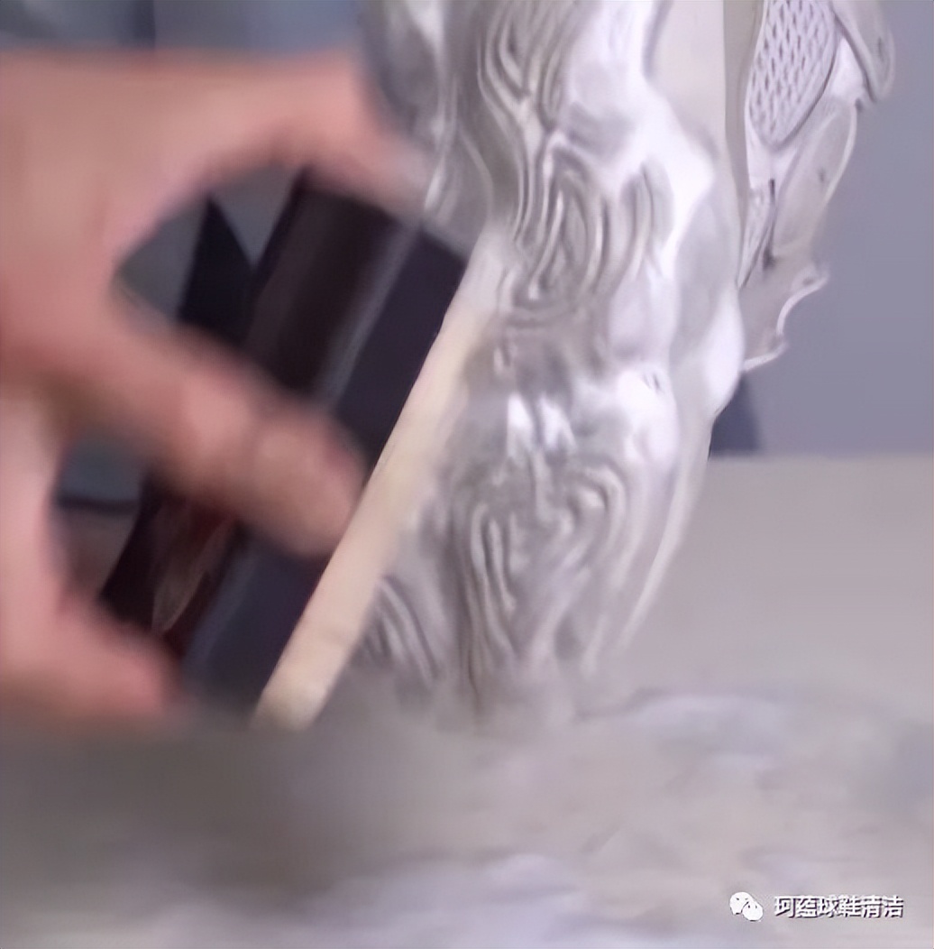 yeezy500怎样清洗,yeezy500鞋帮清洗