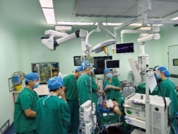 内镜下良性肿瘤切除术,手术切除恶性肿瘤的正确方法