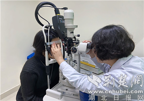 眼底激光手术设备,眼底激光机