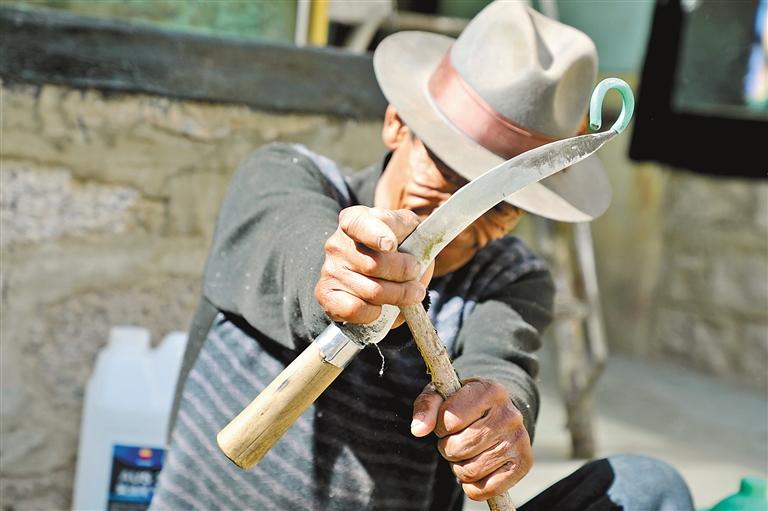 藏刀：从日常向工艺品的蜕变