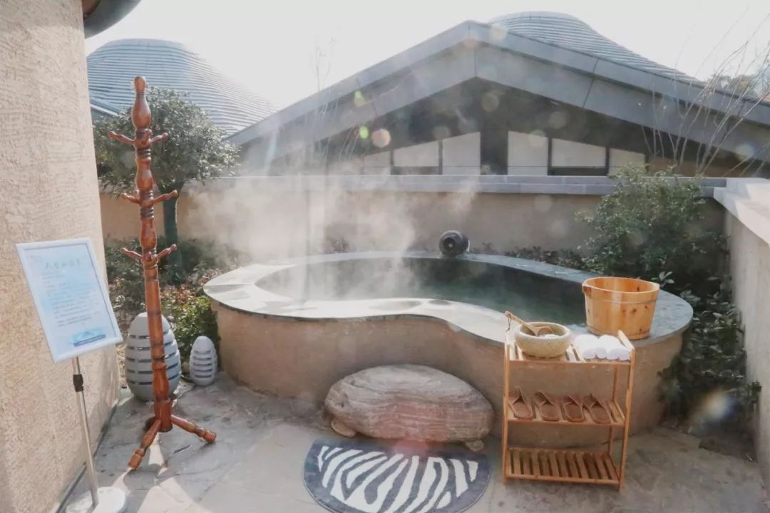 山东泡温泉攻略,冬天去山东哪个温泉最好