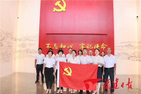 范怡丹：服务好百姓“最后一公里”是我的心愿