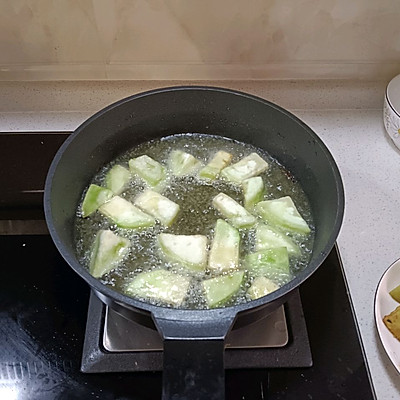 湘菜油糊茄子详细做法,油糊茄子的家常做法视频教程