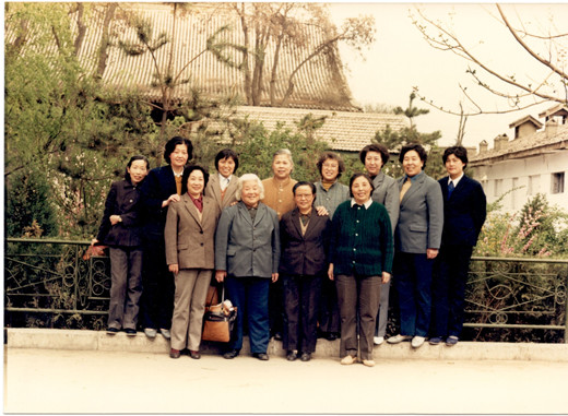 医路繁花初心隽永——记兰州大学第二医院妇产科团队70年发展历程