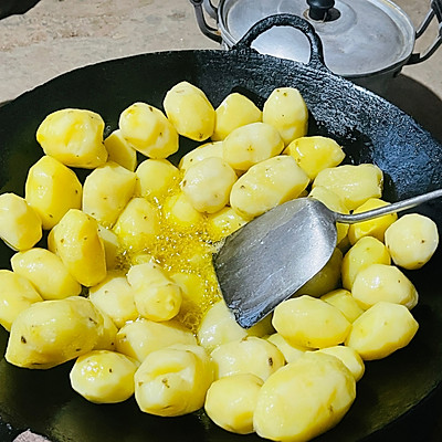 炕小土豆技术培训,简单的炕小土豆方法