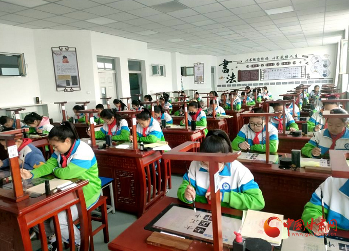 金塔:“双减”落地有声有色校园生活多姿多彩