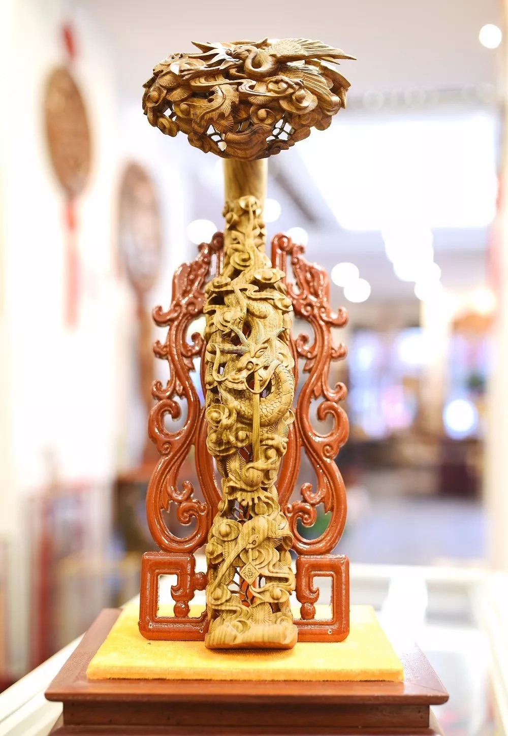 王来新——大胆创新推动桃木雕刻