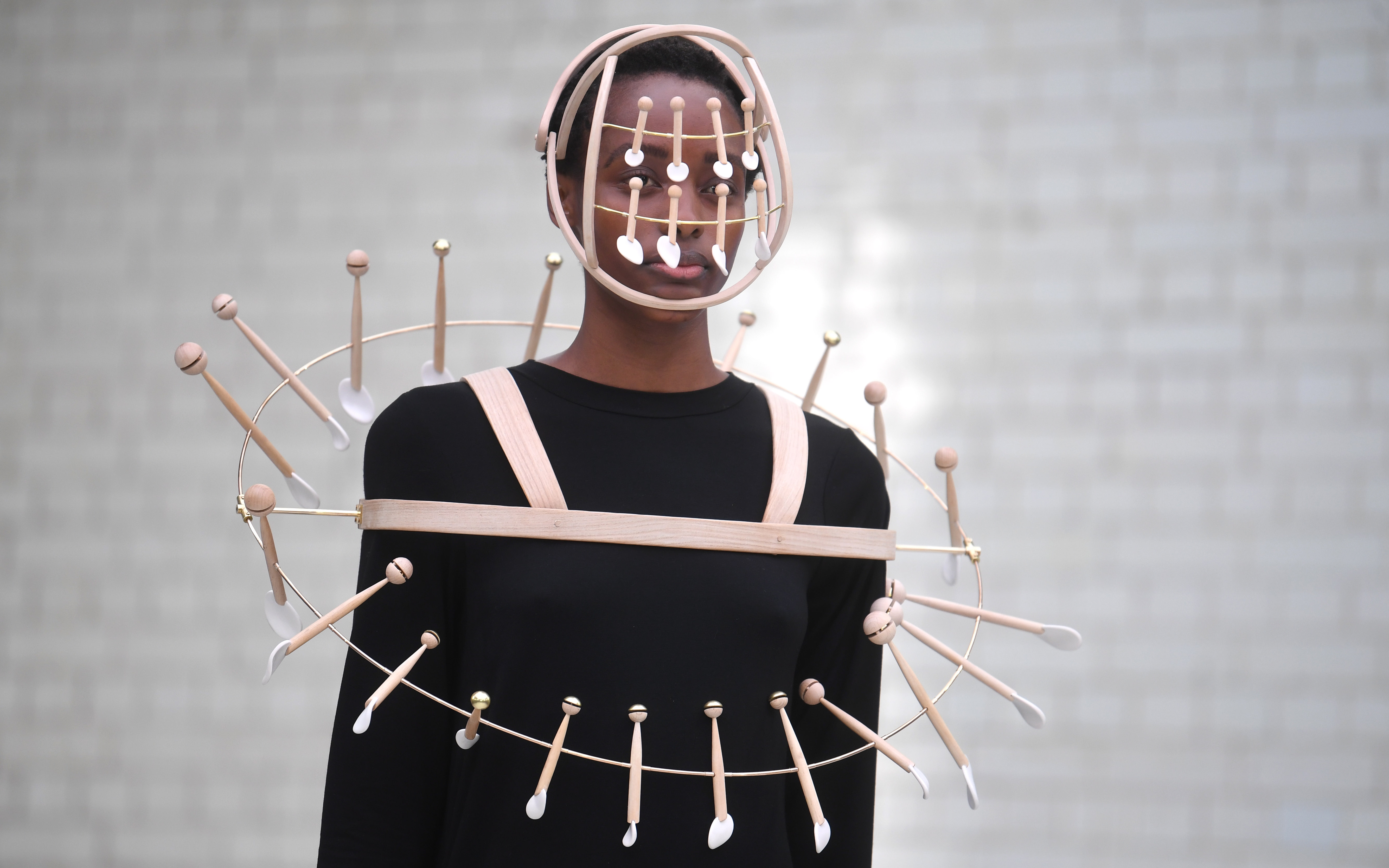 伦敦时装周2023年秋冬秀场,伦敦时装周秀场