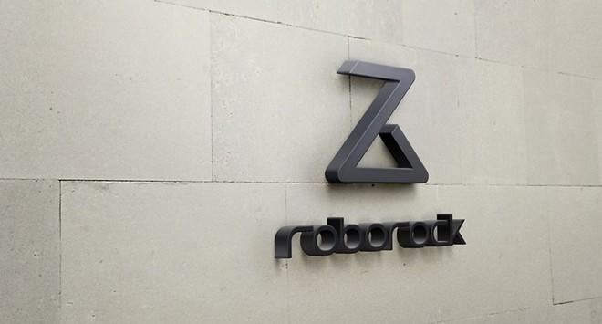 业绩增速下滑、股价腰斩，小米系明星企业再遭雷军与一众高管联手抛售股份：大幅套现50亿