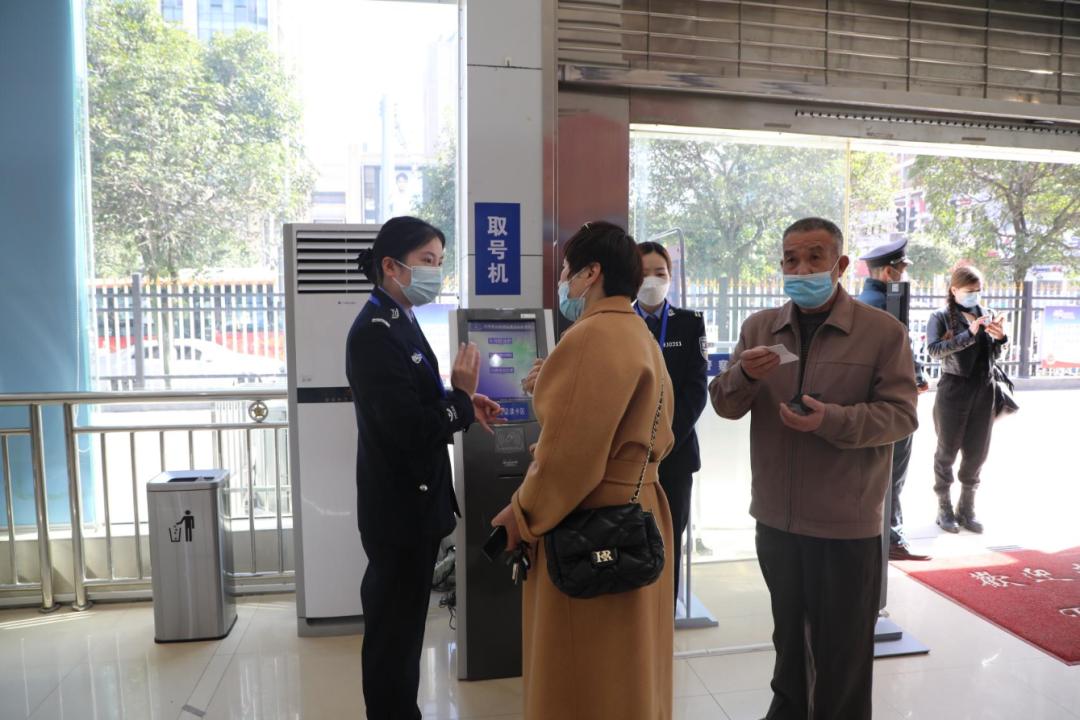 三提三效|宁德车管所便民服务再提速，开设“午间、周末、节假日窗口”