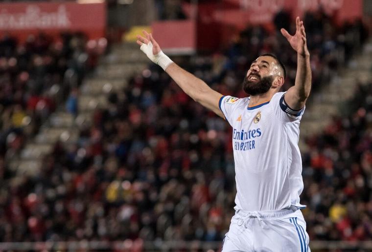 本泽马时隔5年258天再为法国进球,本泽马如何成为足球界的传奇之星