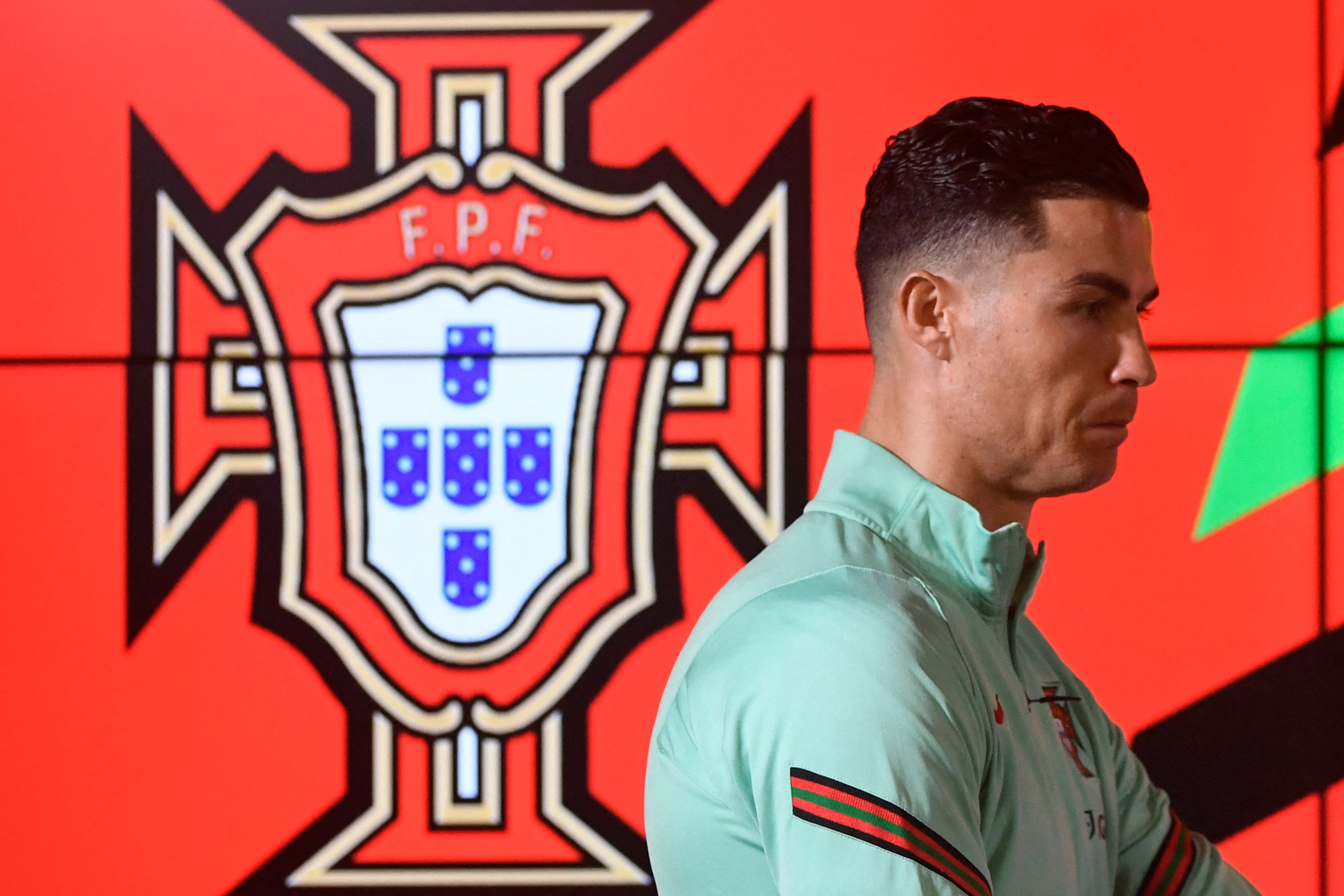 赵心童逆转胜希金斯,体坛体能测试