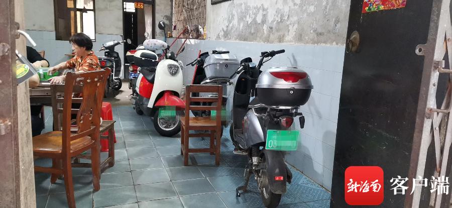 海南首栋电动自行车停车楼,海口电动自行车停放