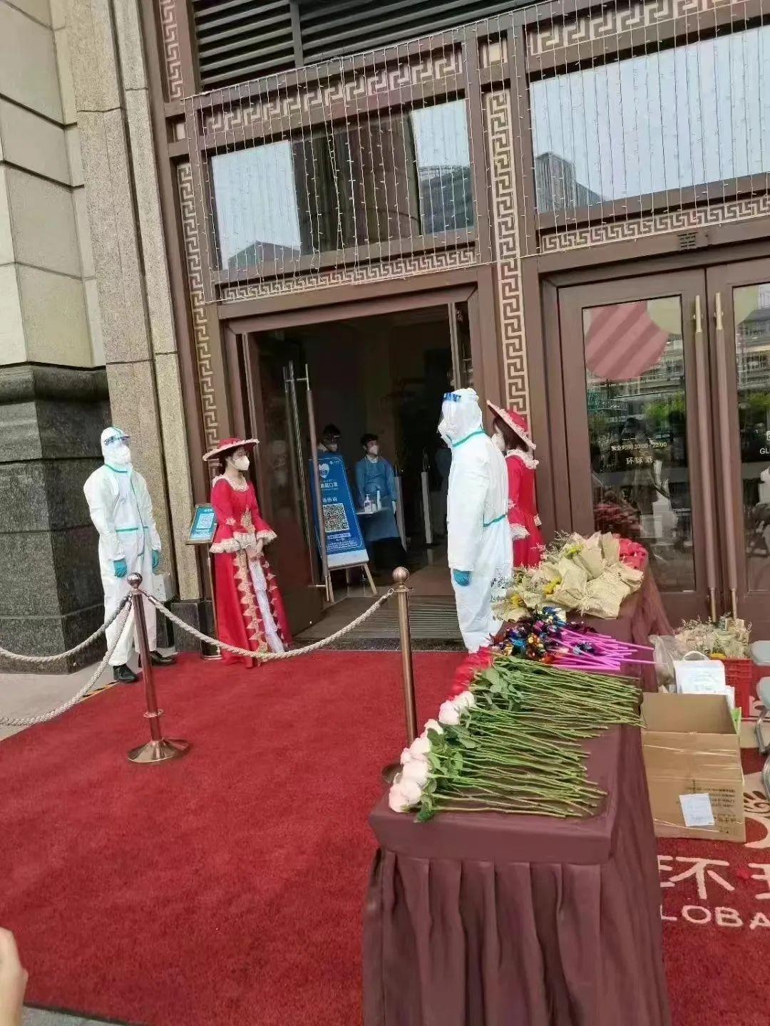 环球港、天安千树、印象城……魔都商场一个个在重启！你能出门逛逛了吗？