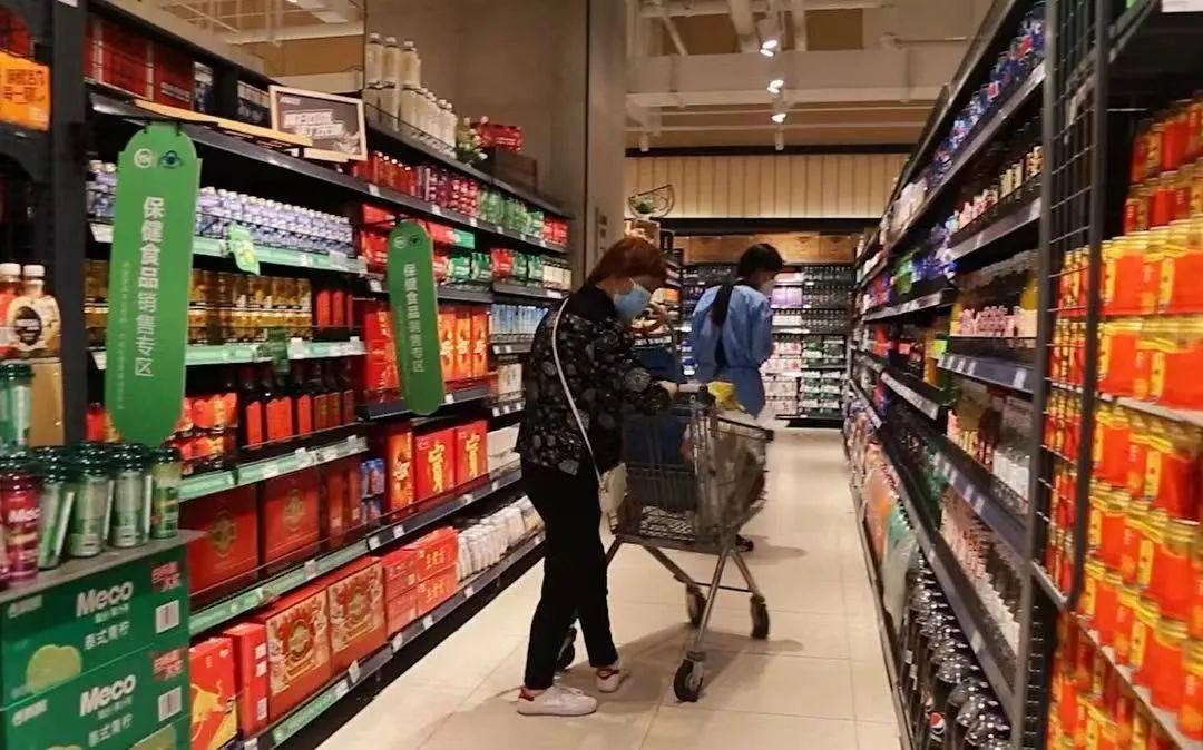 环球港、天安千树、印象城……魔都商场一个个在重启！你能出门逛逛了吗？