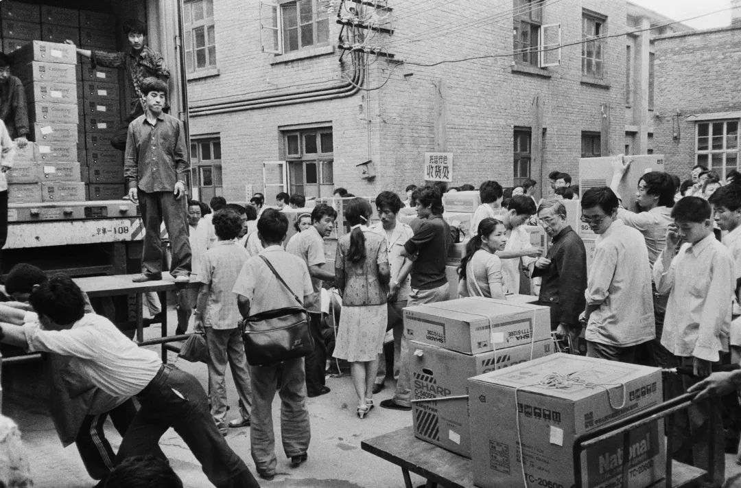 看展览感受变迁参观感想,参观看今朝展厅后的感想