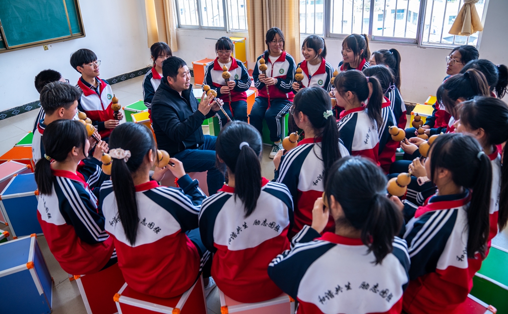 瀹ｅ▉鐖卞浗涓讳箟鏁欒偛鍩哄湴,瀹ｅ▉绔嬪痉鏁欒偛