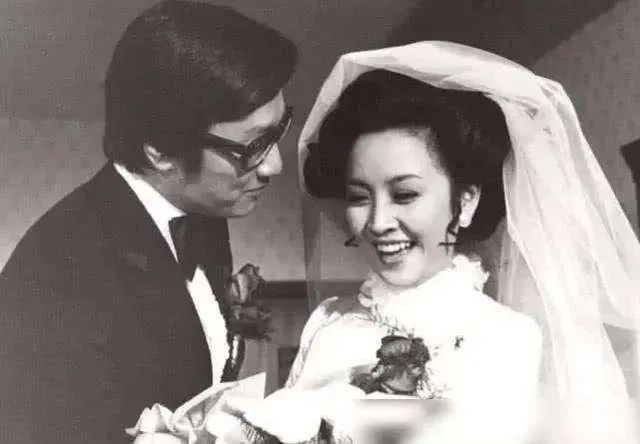 85岁谢贤获封金像奖影帝,85岁谢贤获影帝视频