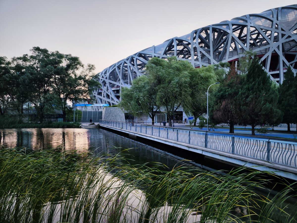 小米12sultra跟华为p50pro对比,小米12sultra和华为p50pro对比