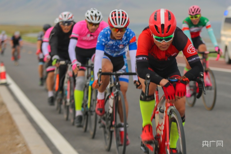 新疆赛里木湖自行车大赛第四赛段,中国新疆环赛里木湖比赛