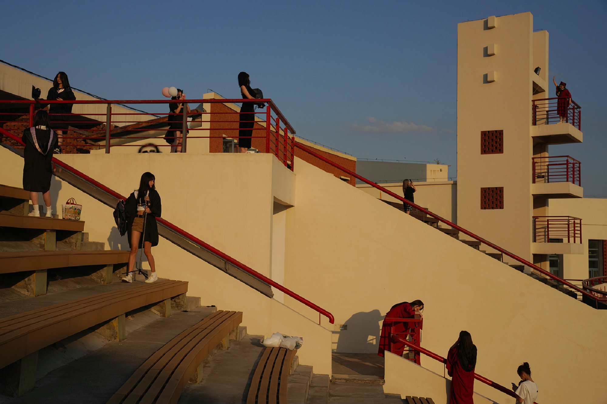 疫情下的大学,上海最新疫情影响下的大学