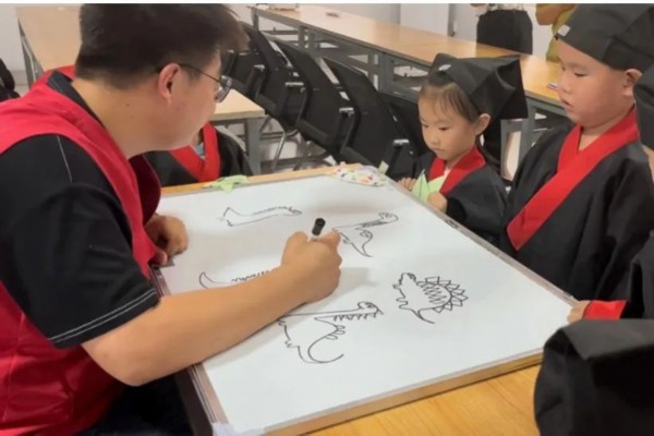 在知爱建｜“滨滨学堂”暑期看护模式全面开启