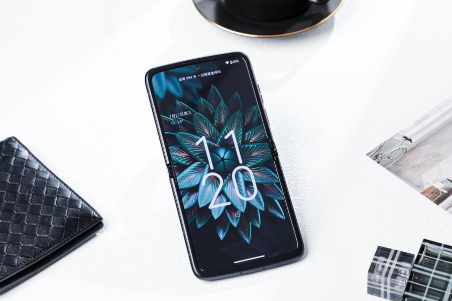 折叠屏motorazr2022款,motorazr折叠屏手机4999