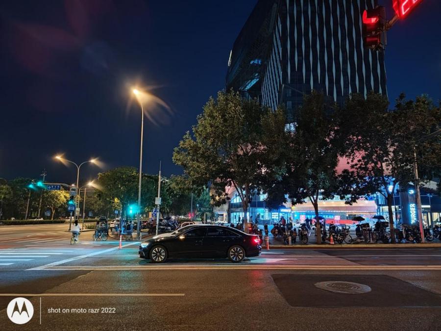 折叠屏motorazr2022款,motorazr折叠屏手机4999