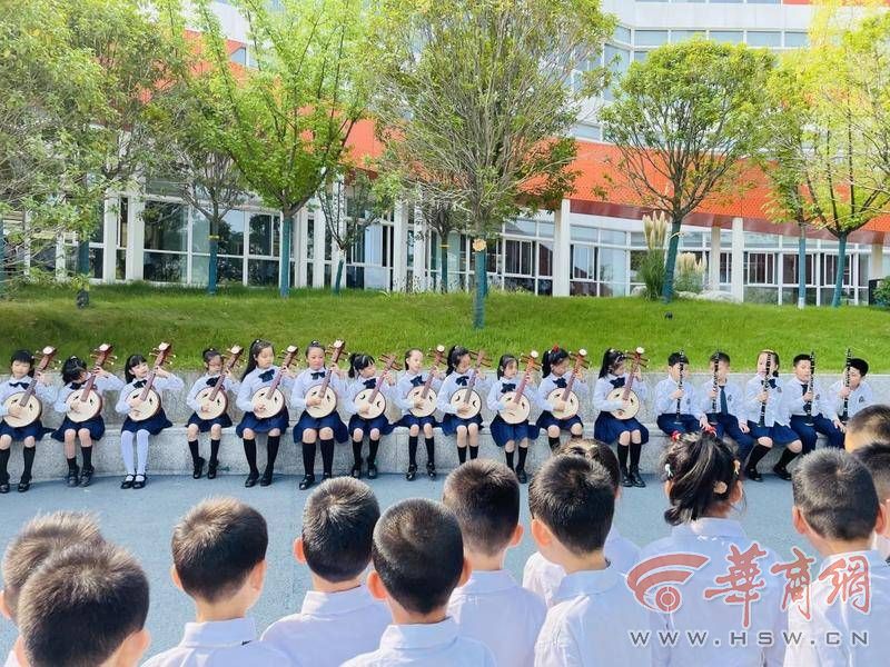 曲江七小金秋校园,曲江七小入学怎么样