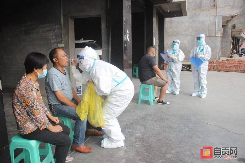 党群齐参与筑牢疫情防控红色堤坝,齐心合力携手抗疫筑牢疫情防线