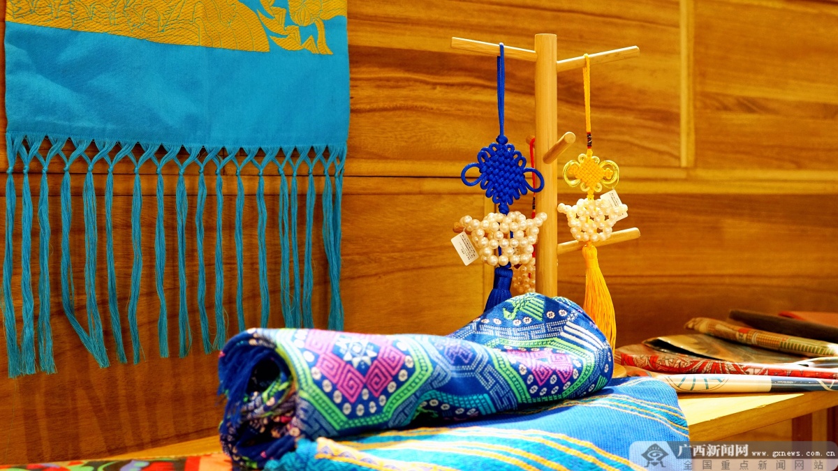 实拍中国东盟博览会,中国东盟商品