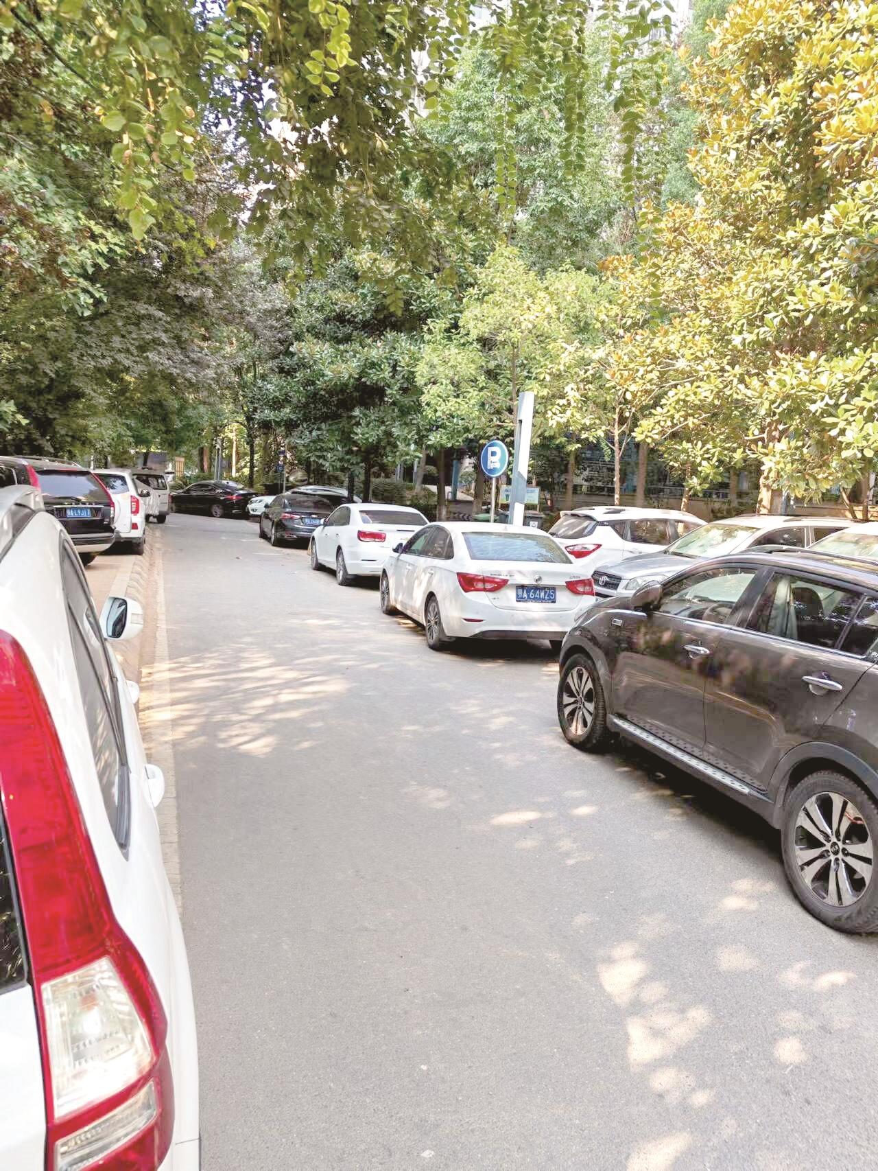 小区地下车库只售不租合法吗,小区地下停车位只卖不足合法吗