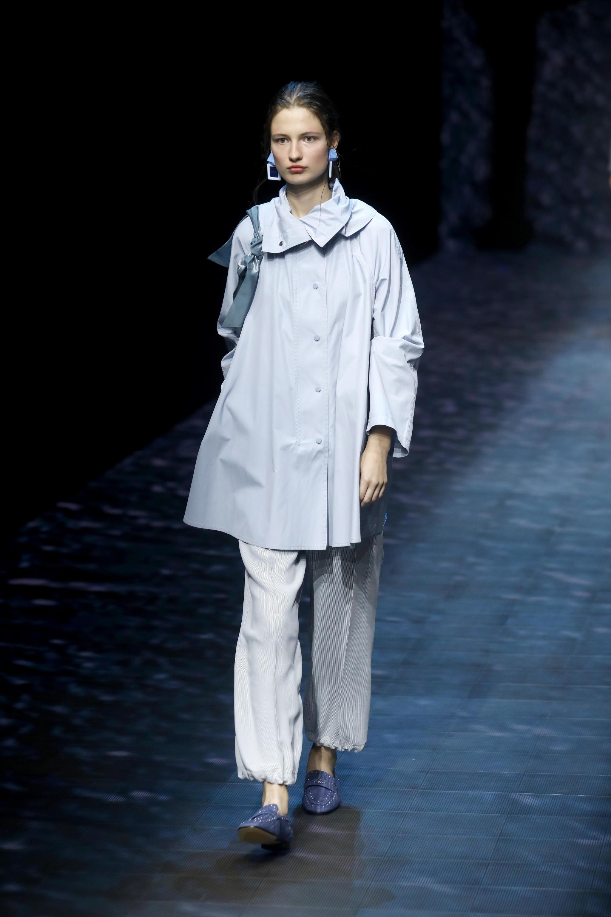 新款米兰女装秀,米兰女装周2024春季