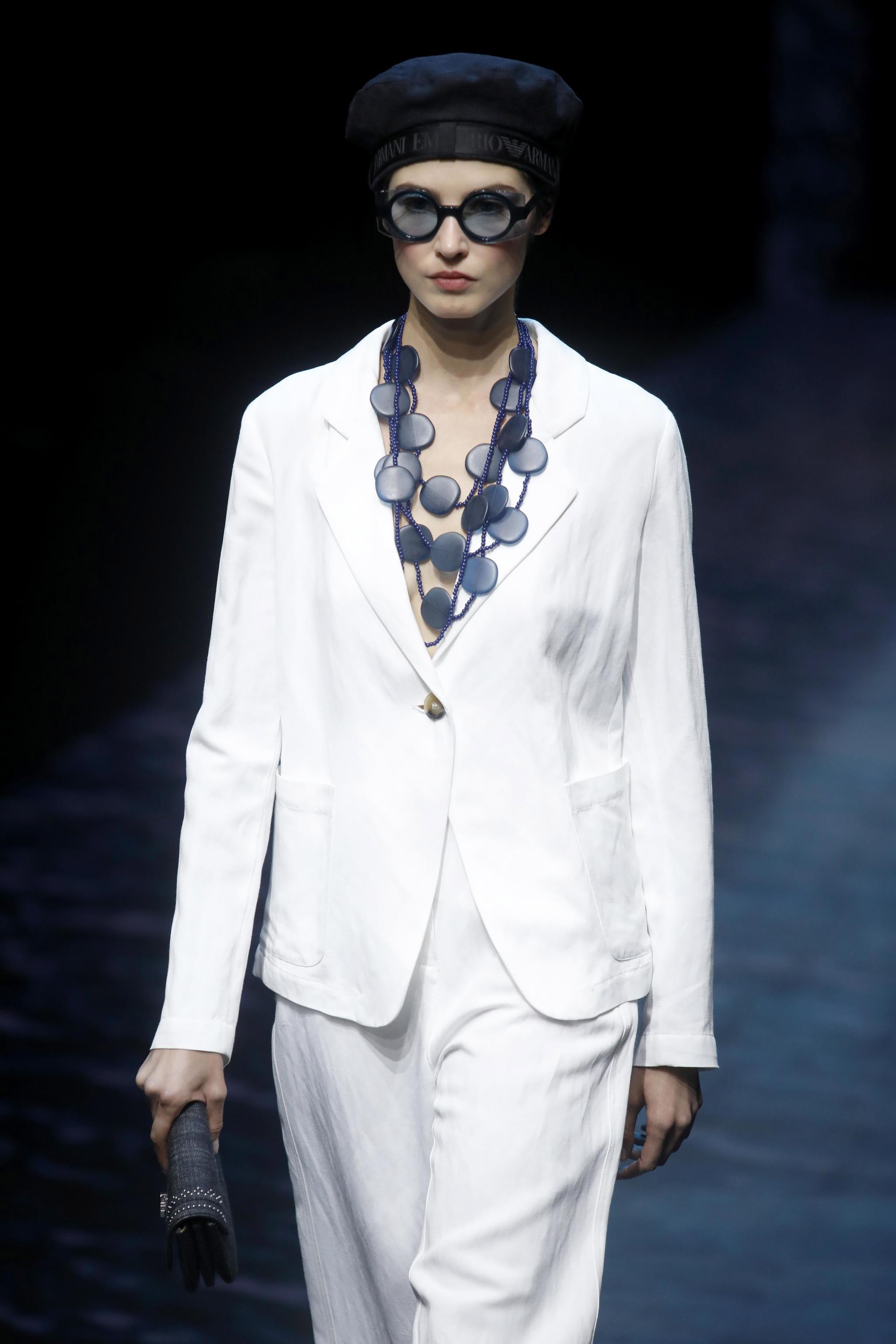 新款米兰女装秀,米兰女装周2024春季