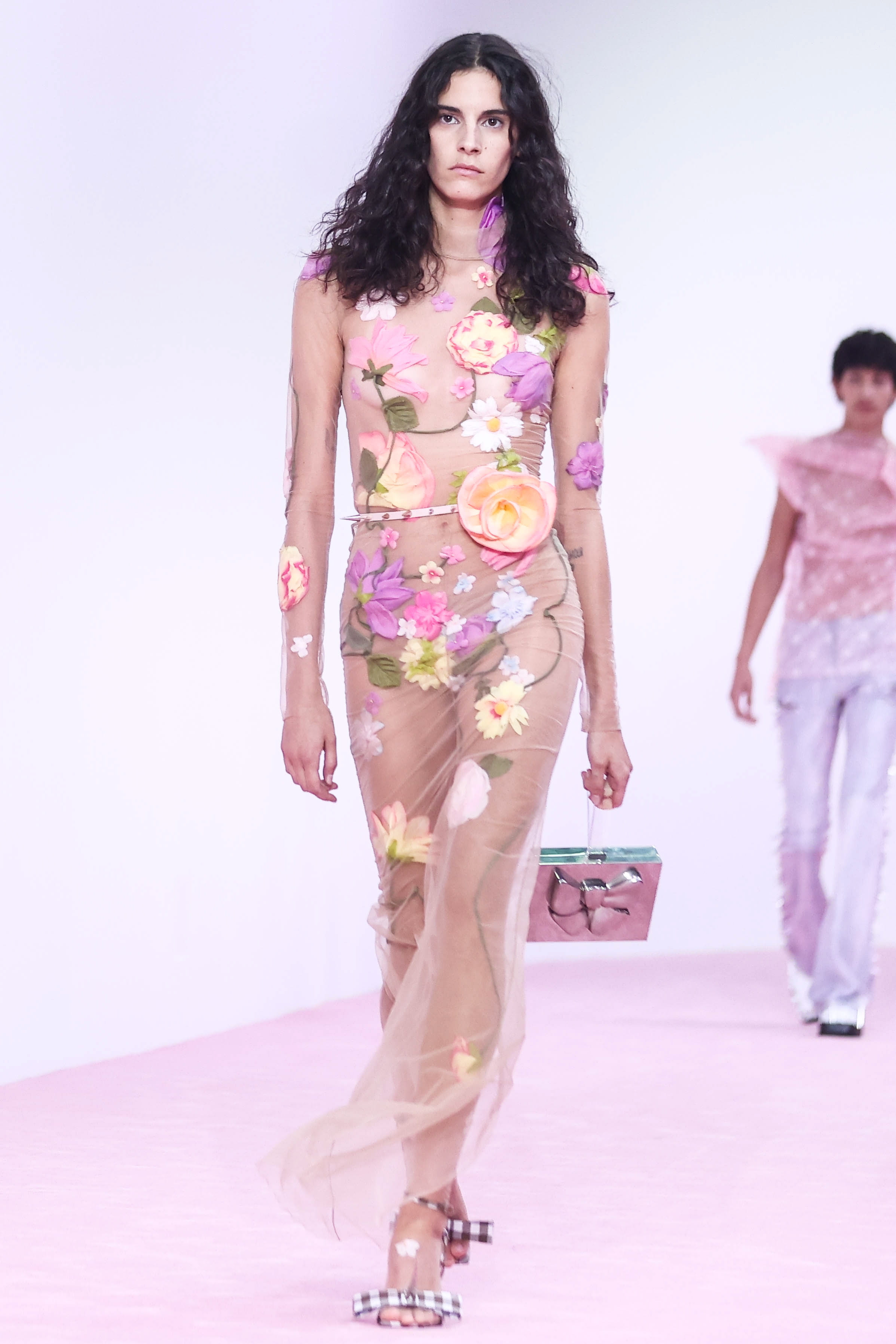 国际奢侈品牌时装秀,外代二线莫斯科