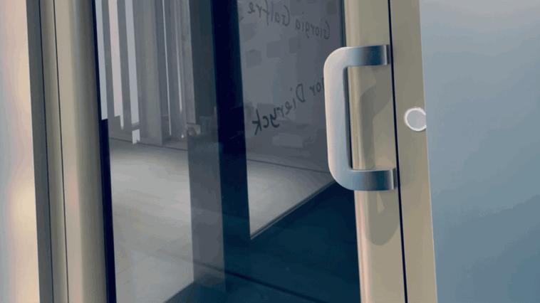 上海小店故事｜在“巨富长”改老房子，时髦劲回来了