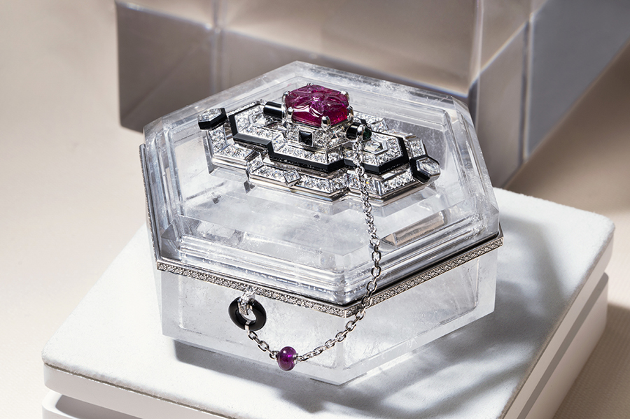 卡地亚珠宝名品欣赏,卡地亚演绎高级珠宝意象之美