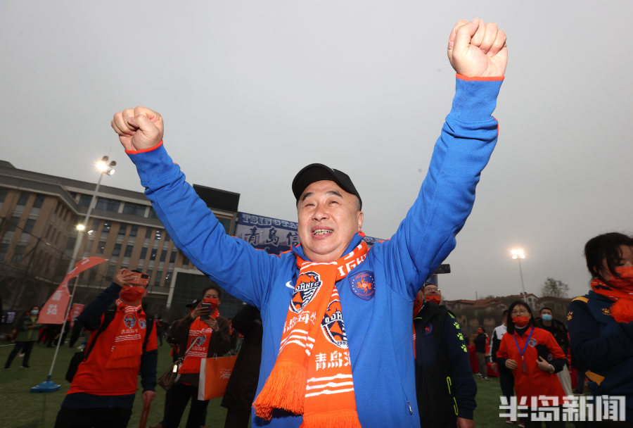 中超青岛海牛vs上海海港首发直播,中超青岛海牛3-2成都蓉城